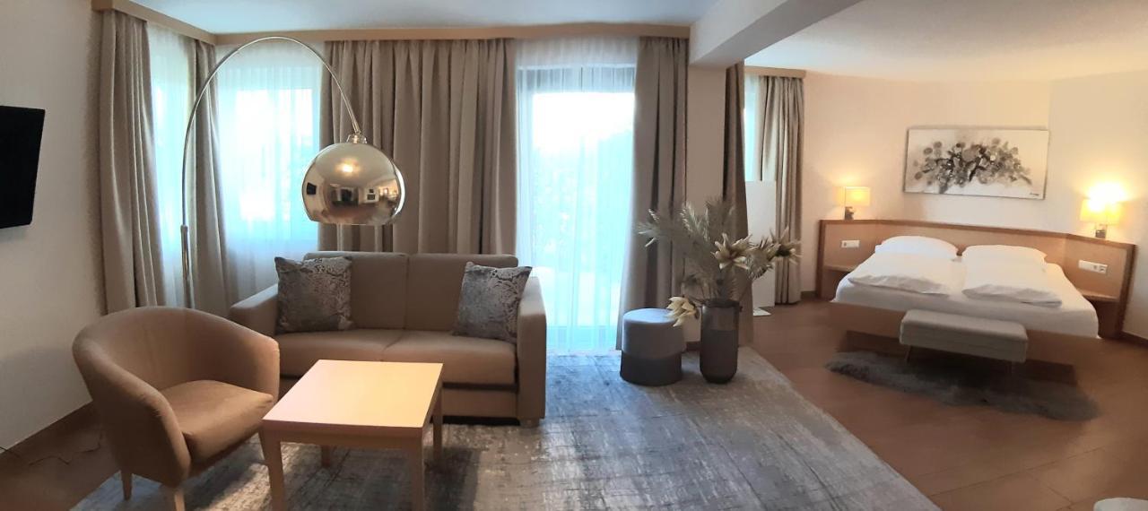 Hotel-Restaurant Gollner Lebring Bagian luar foto