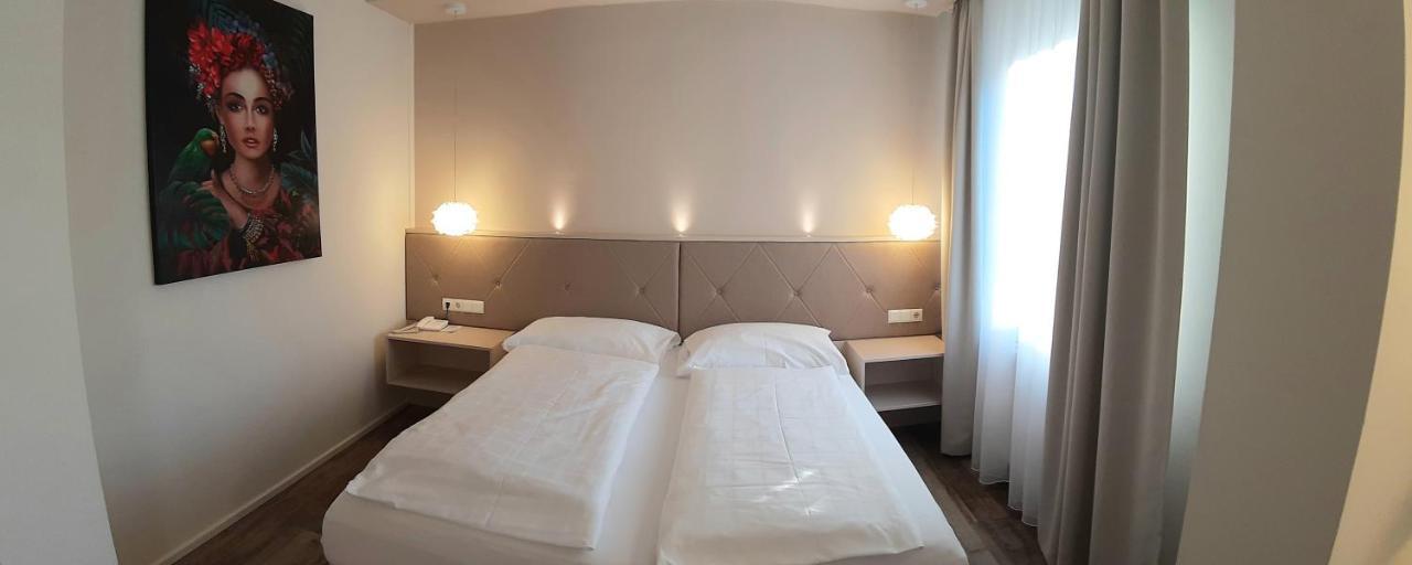 Hotel-Restaurant Gollner Lebring Bagian luar foto